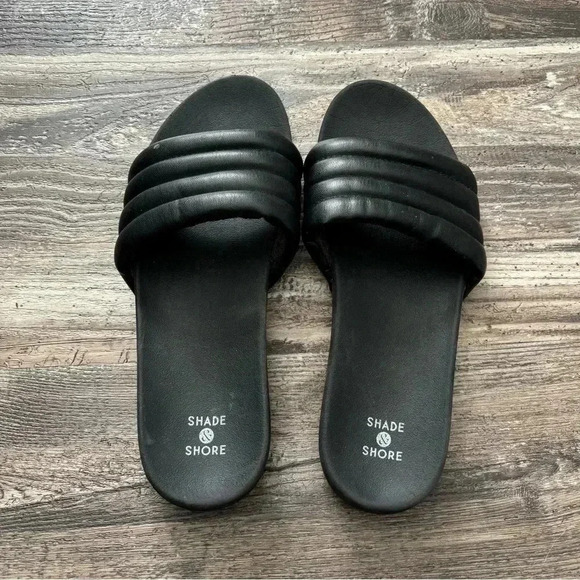 💕3/$25💕 Shade & Shore Black Sandal Slides - Picture 1 of 3